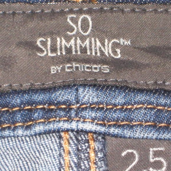 Chicos Great Condition 2.5 Crop So Slimming Deep Cypress Lake Jeans 14 - Picture 11 of 13